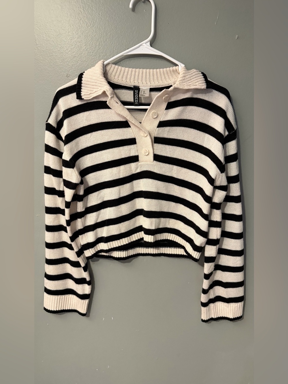 H&M Striped Knit Polo Sweater - Black & Cream